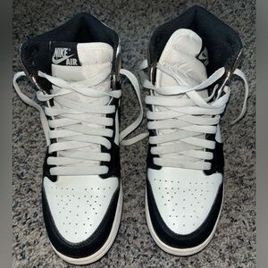 JORDAN 1 RETRO HIGH DARK MOCHA GS